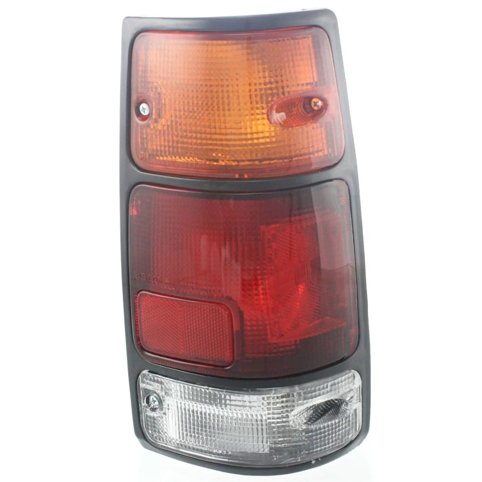 Cleaning Top-Rated Halogen Tail Light For 1991-97 Isuzu Rodeo Right Amber/Clr/Red w/ Blk Trim/Bulbs